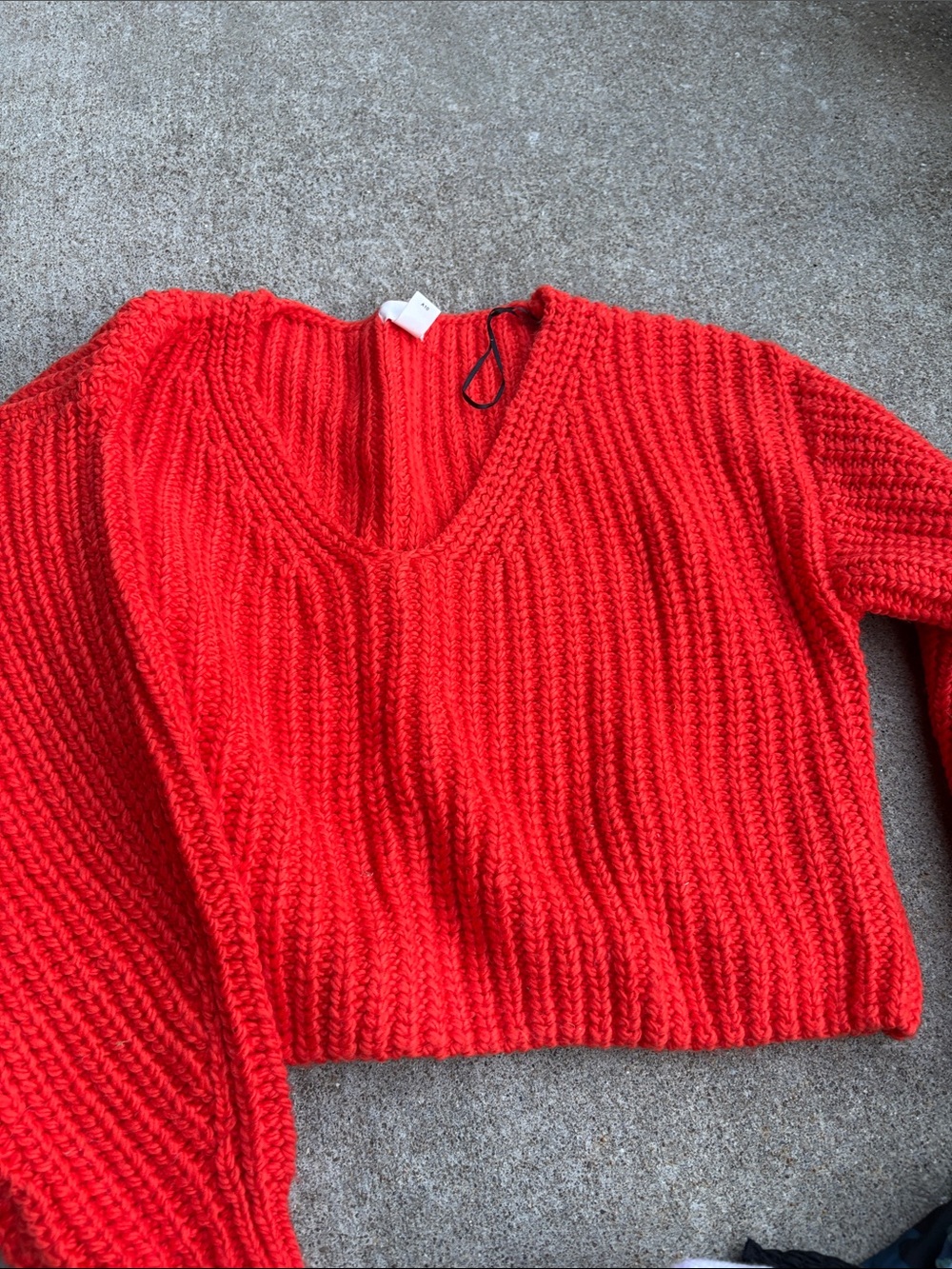 H&M Bright Red V-Neck Chunky Knit Sweater